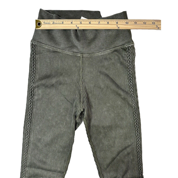 NWT! Aerie Offline Seamless Ribbed 7/8 Hi-Rise Leggings Black Sage Cream XS S L - Picture 12 of 16